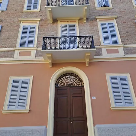 Del Centro Aparthotel Modena