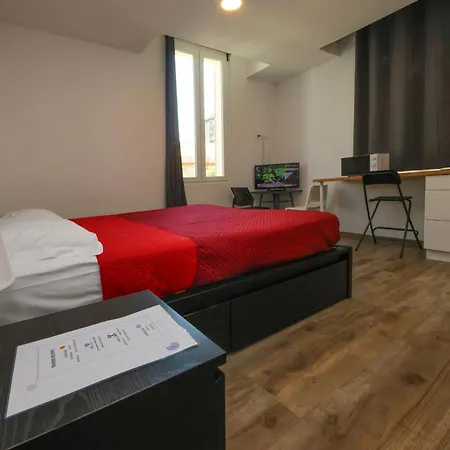 Del Centro Aparthotel