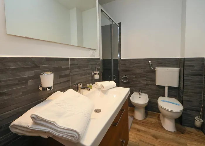 Del Centro Aparthotel Modena