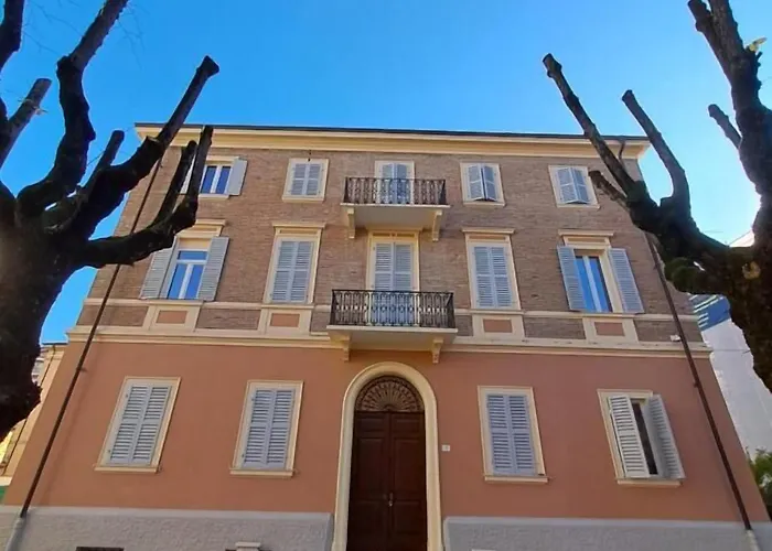 Del Centro Aparthotel 3*